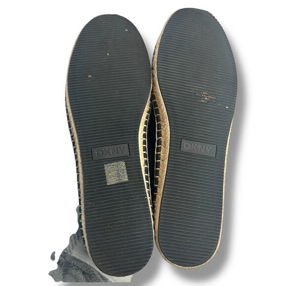 DKNY Black Leather Espadrille Flats Size 10 Slip On Loafers Coastal Classic EUC - Picture 10 of 11